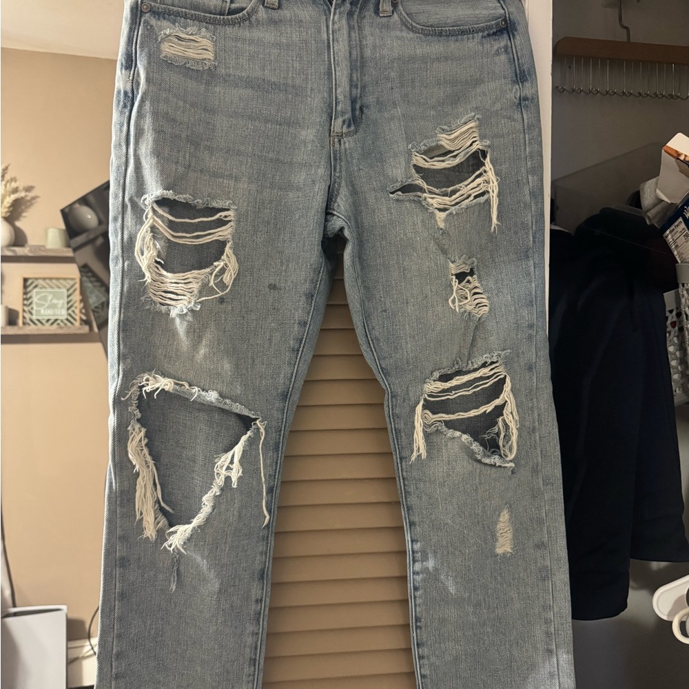 Distressed Light Blue Jeans